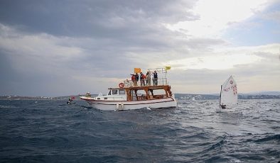 Çeşme'de TYF Kamil Yıldırım Optimist Trofesi Yelken Yarışladı Başladı